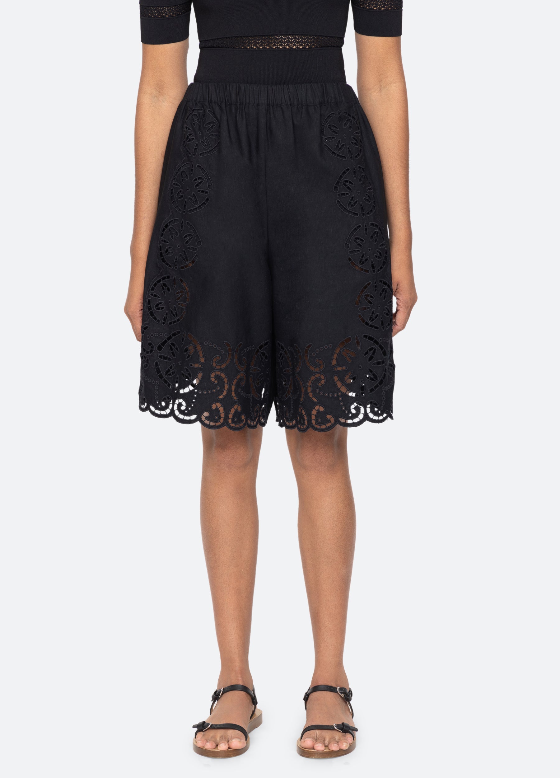 Dahlia Shorts - Stylish & Comfortable Casual Wear