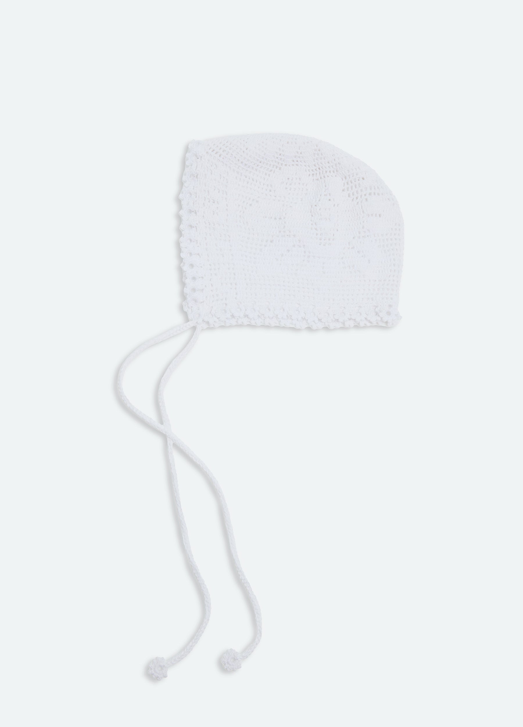 Marie Bonnet Elegant Fashion Accessory