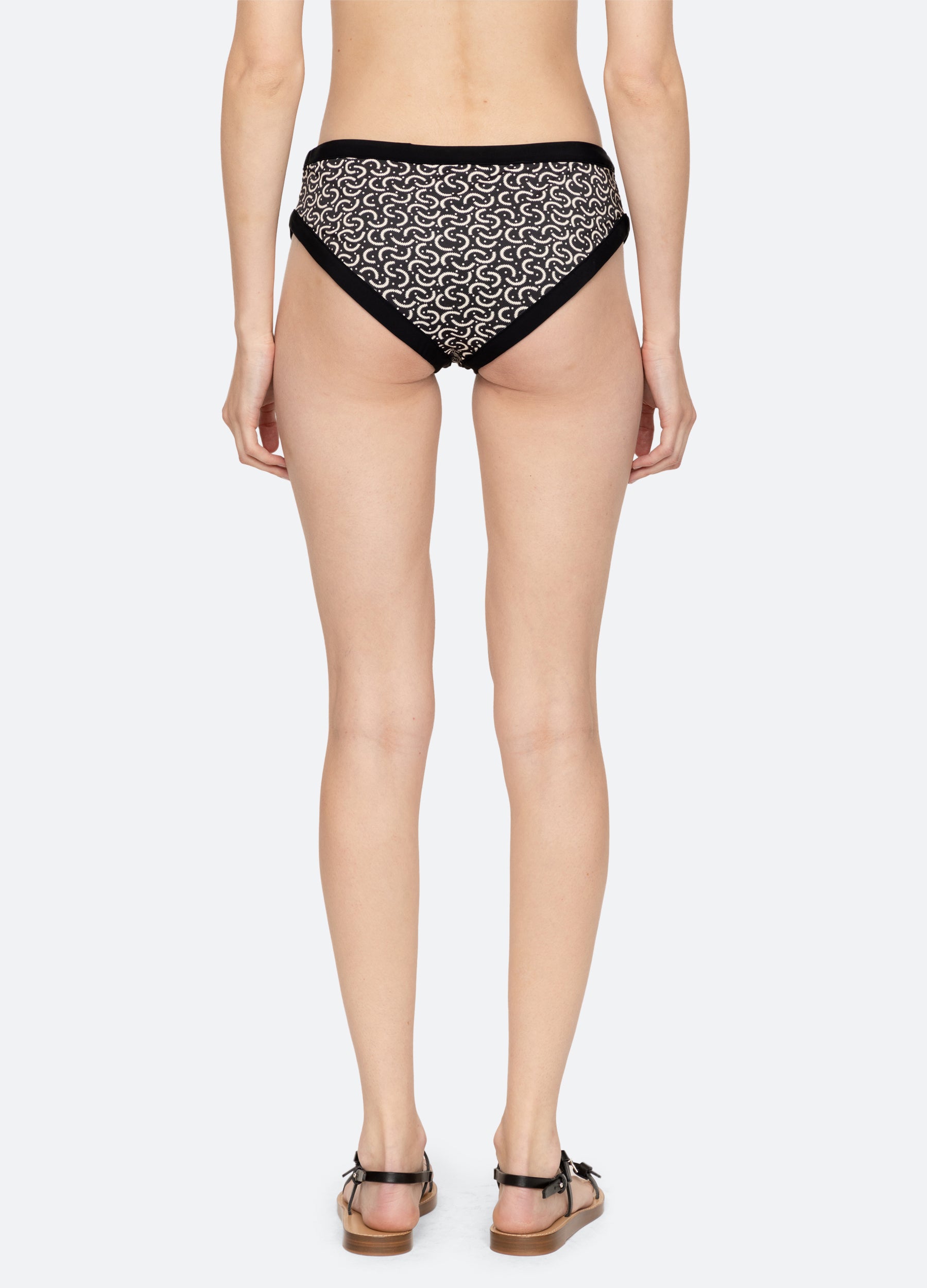 Stylish Panna Bikini Bottom for Swim & Beach