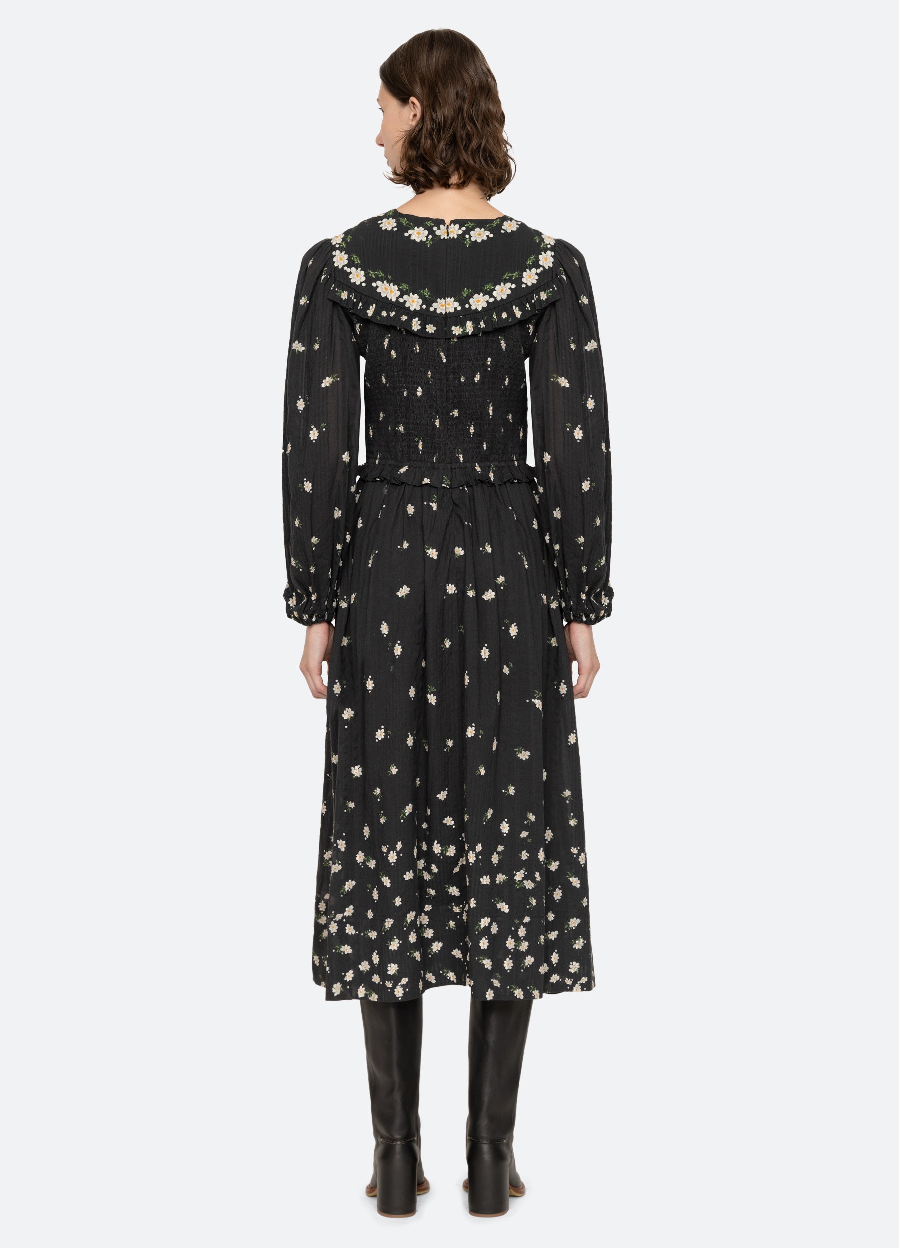 Elizabeth Long Sleeve Dress – Elegant & Timeless