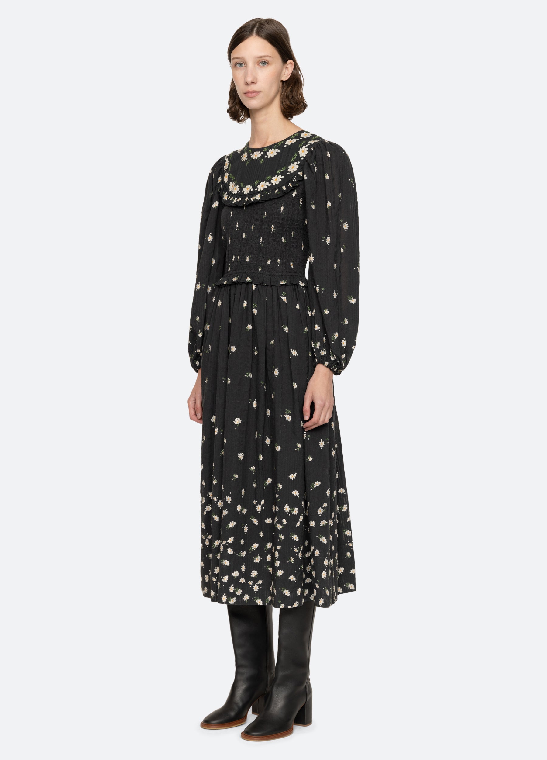 Elizabeth Long Sleeve Dress – Elegant & Timeless