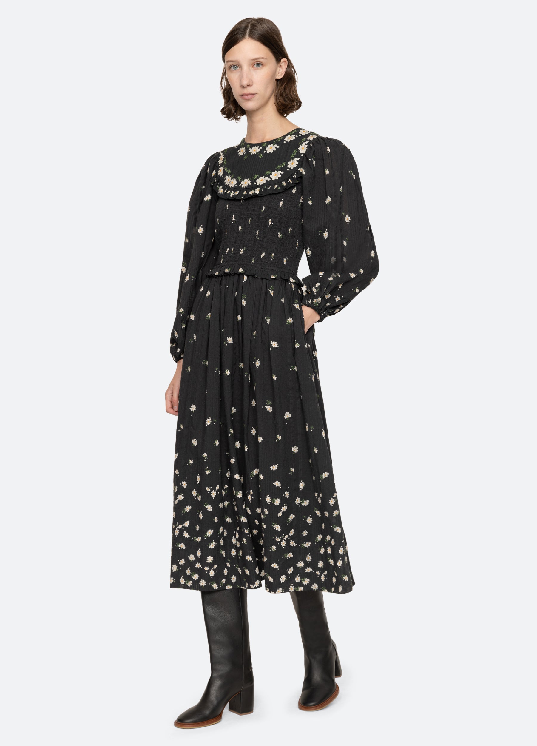 Elizabeth Long Sleeve Dress – Elegant & Timeless